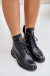 Zateplené boty na plochém podpatku s ozdobou černé Leonise 38