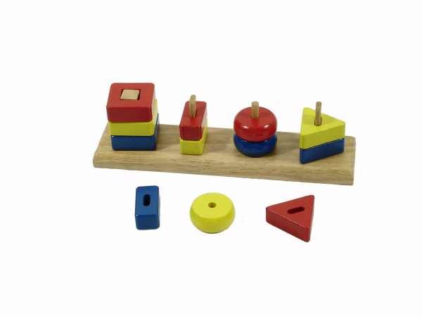 Moyo Montessori Moyo Montessori Cihly s různými tvary uvnitř