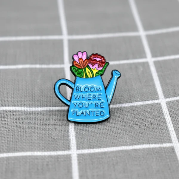 Pinarna.cz Konvička s kytičkami - Bloom where you´re planted / Rozvíjej se tam, kde právě jsi