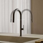 KLUDI - Aurea Dřezová baterie s výsuvnou sprškou, matná černá 558526675