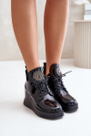 Dámské Lakované Boty Na Klínu Zateplené Vinceza 66706 Černé 38