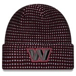 New Era Pánská zimní čepice Washington Commanders NFL 2026 Sideline Cold Weather Cuffed Knit