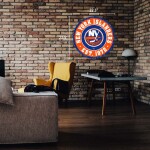 Mustang Cedule New York Islanders NHL 22" Round Distressed Logo
