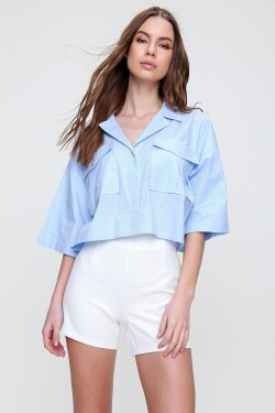 Trend Alaçatı Stili Women's Blue Envelope Pocket Crop Poplin Shirt