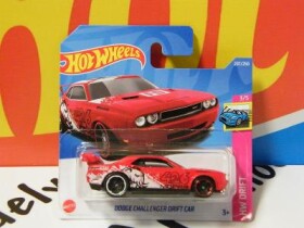 33/23 - DODGE CHALLENGER DRIFT CAR - Hot Wheels