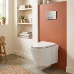 Wc závěsné SAT Infinitio včetně prkénka softclose, zadní odpad SATINF010RREXP SATINF010RREXP