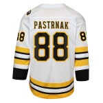 Outerstuff Dětský dres David Pastrnak Boston Bruins NHL Replica White Velikost: L/XL
