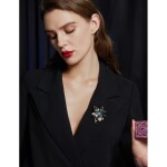 Luxusní brož Swarovski Elements Nuria - květina, Modrá