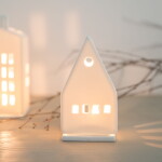 Räder Porcelánový svícen domeček Small, bílá barva, porcelán