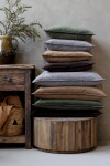 Chic Antique Sametový povlak na polštář Aix Thunder Grey 50 × 50 cm, šedá barva, textil