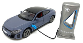 1:36 Audi e-tron GT - Sparkys