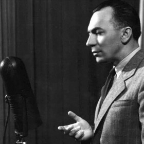 Den wehrmachtu ve vysílání pražského rozhlasu - Jiří Hubička - audiokniha