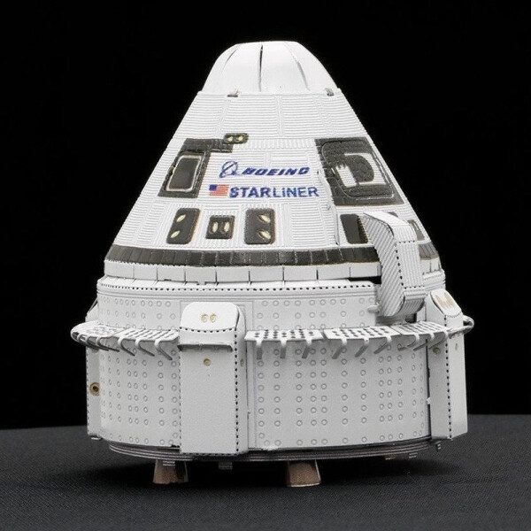 Metal Earth 3D kovový model Boeing CTS-100 Starliner