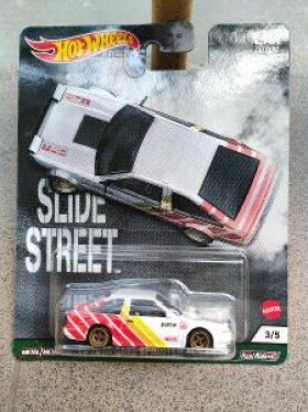 HOT WHEELS PREMIUM - TOYOTA AE86 SPRINTER TRUENO