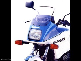 Suzuki Gsx 550 ES, Gsx 550 Efe Plexi Standard