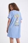 DEFACTO Fall In Love Looney Tunes Regular Fit Crew Neck Short Sleeve Nightgown