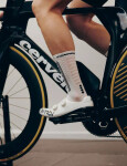 Běžecké kompresní ponožky Compressport Aero Socks 2.0 - White/Black Velikost: EU 42-44