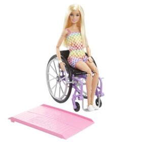 Barbie Modelka na invalidním vozíku v kostkovaném overalu