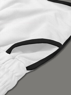 Bílé dámské šortky kontrastní lemovkou (8K208-1) Barva: odcienie bieli, Velikost: