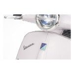 Mamido Dětský elektrický skútr Vespa ROMA bílý
