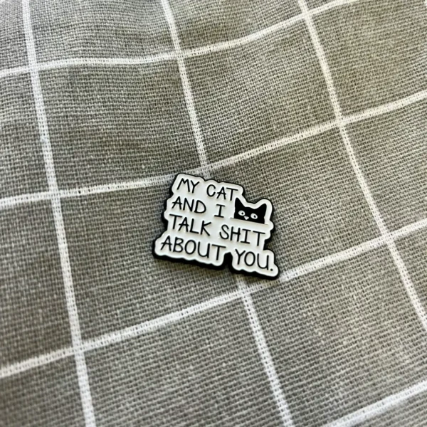 Pinarna.cz My cat and I talk shit about you. / Moje kočka a já tě pomlouváme.