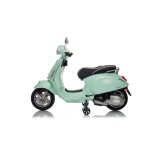 Mamido Dětský elektrický skútr Vespa ROMA zelený