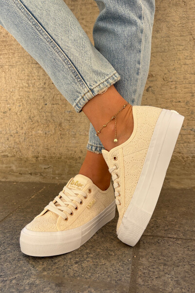 Dámské Tenisky S Krajkou Lee Cooper LCW-25-31-3440L Béžové 39