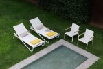 KETTLER DIAMOND hliníkové lehátko s teakovými područkami - bílá / krémová