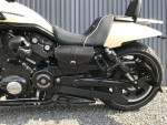 Harley-Davidson V-Rod brašna na rám S78 levá