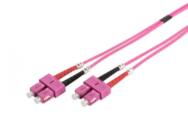 Digitus optický patch kabel SC-SC OM4 fialový / Optický patch kabel / Multimode 50/125 µm / Duplex / 1 m (DK-2522-01-4)