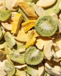 Vilgain Mix lyofilizovaného kiwi, broskví a manga – 90 g