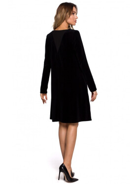 Sametové šaty volného střihu model 17842984 černá Moe
