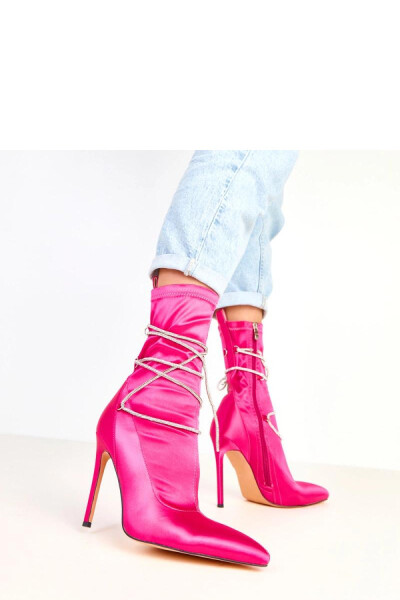 Boty na podpatku model 217943 Solea 40