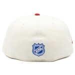 New Era Pánská kšiltovka New York Rangers NHL 85th Anniversary 59FIFTY Fitted Chrome Velikost: 7 3/8
