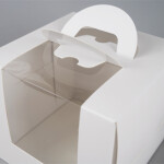 Cake star dortová krabice LILI bílá s okénkem a úchytem 26 x 26 x 17cm