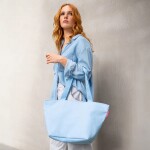 Nákupní taška přes rameno Reisenthel Shopper M Twist powder blue