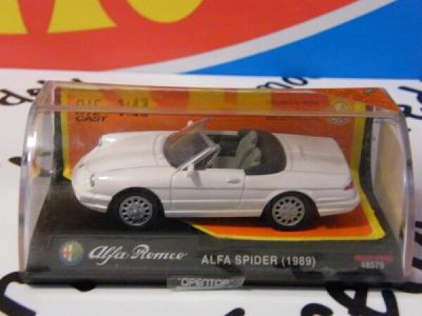 2/23 MIX CARS 2 - Alfa Romeo Spider 1989 - NEW RAY 1:43