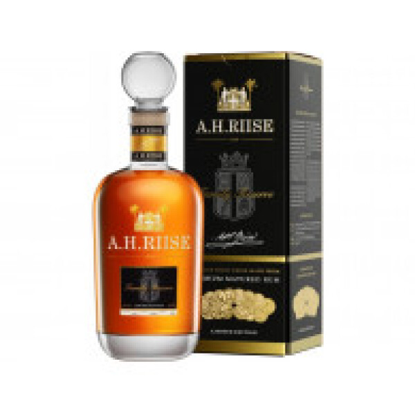 A.H. Riise Family Reserve 25y 42% 0,7 l (karton)