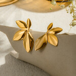 ELENYS Golden Bloom – pozlacené náušnice 18K žluté zlato