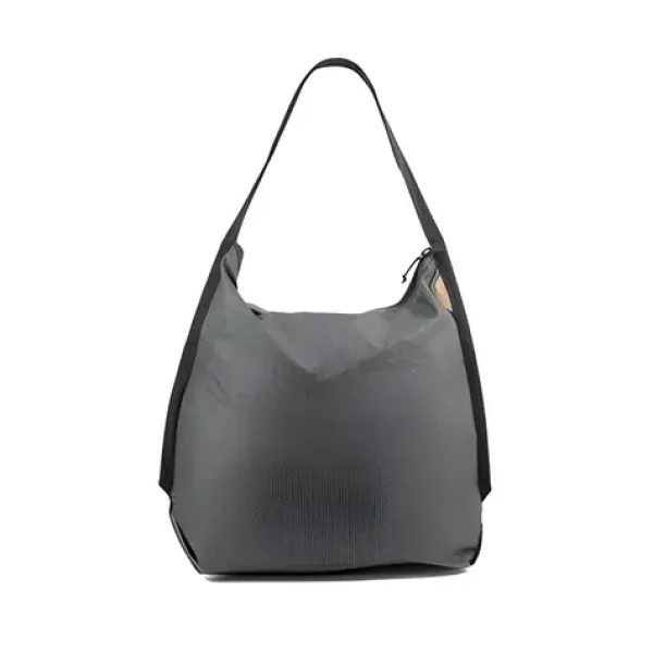 Peak Design Packable Tote v2 Charcoal (tmavě šedá) / Ultralehká sbalitelná taška (BPT-CH-2)