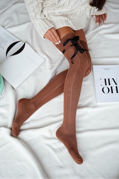 AŽUROVÉ PLETENÉ PONOŽKY SE STUHOU 0835.001 tmavě modrá 37-41