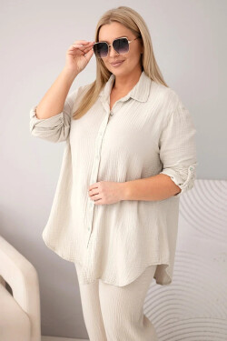 Dámský mušelínový komplet Plus Size s košilí zapínanou na knoflíky a s kalhotami s širokou nohavicí béžový UNI