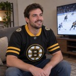 Fanatics Pánský dres Boston Bruins NHL Core Foundation Jersey Velikost: S