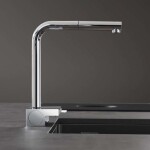 HANSGROHE - M81 Dřezová baterie Aquno Select s výsuvnou koncovkou a plochým sprchovým proudem, sBox, chrom 73830000