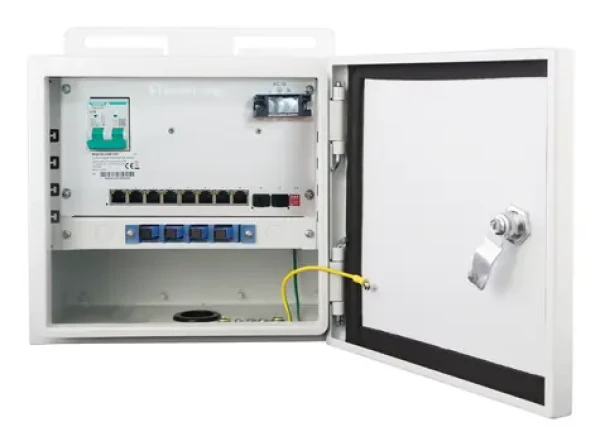 LevelOne OSW-1031 / Switch / Unmanaged / 8x PoE+ 2,5G / 2x SFP+ / 115 W / IP55 (OSW-1031)