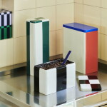 HAY Plechová dóza Tin Medium Black/Off-white, černá barva, bílá barva, kov