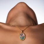 ELENYS Nostalgia Bloom – pozlacený náhrdelník 18K žluté zlato Délka: 50+5 cm / max. 55 cm