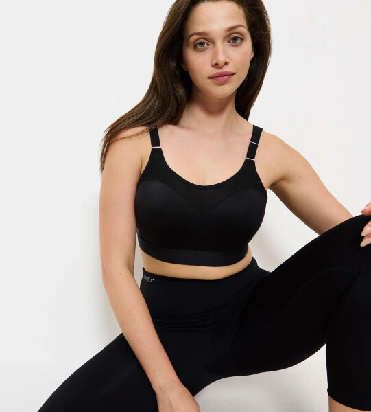 TRIACTION CONTROL LITE - Minimizer: extrémní podpora pro náročné tréninky Triumph BLACK 90H