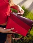 Prošívaná crossbody kabelka VUCH Coalie Striped Red, červená