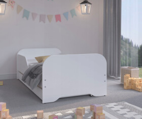 DumDekorace Dětská postel 140 x 70 cm bílá